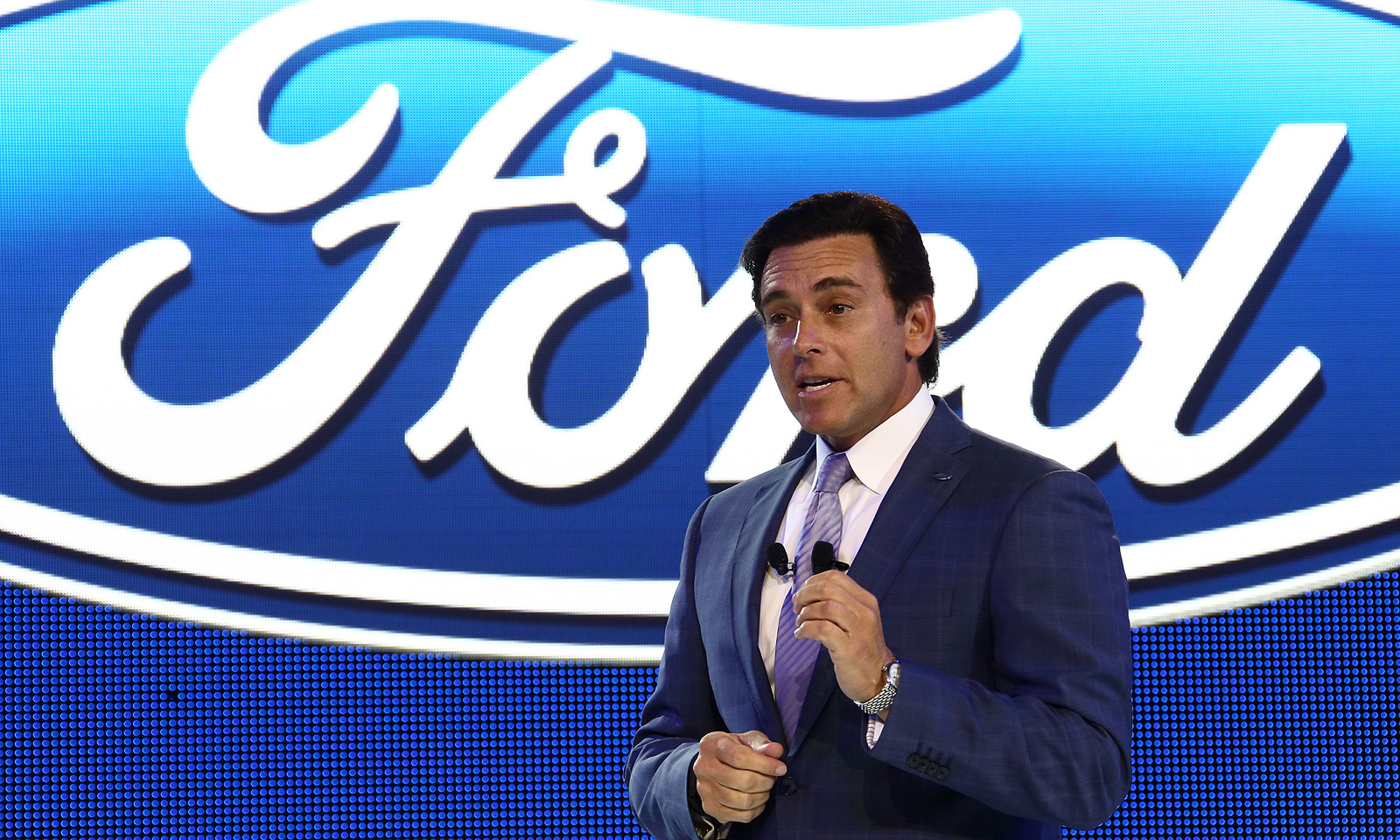 ford-to-invest-4-5-billion-in-evs-plug-in-hybrids-automotive-news