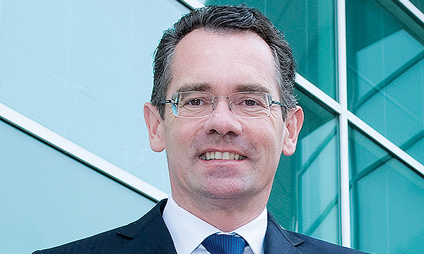 Lotus CEO Gales Steps Down Replaced By Top Geely Executive Automotive News Europe